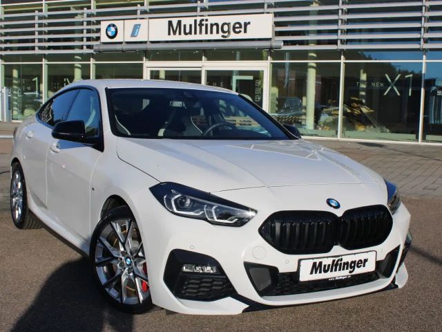 BMW 220 220i Coupé M-Sport