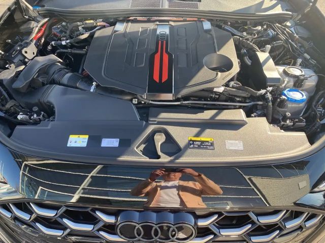 Audi S5 Avant S-Tronic