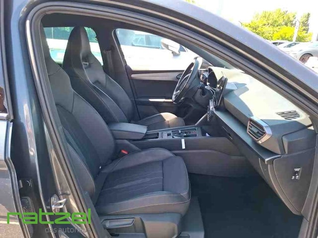Cupra Leon 1.5 eTSI Navi LED Mirror Link Rückfahrkamera Memory Sitze