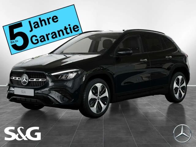 Mercedes-Benz GLA 180 Progressive