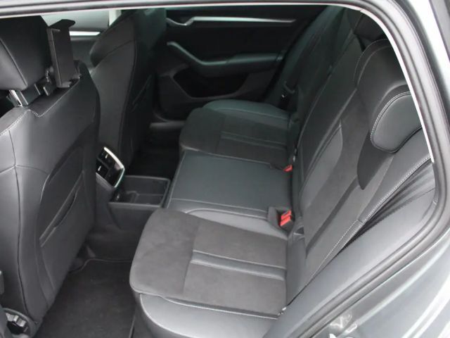 Skoda Octavia Selection