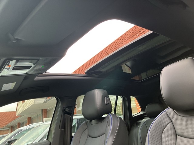 Volkswagen Tiguan 4Motion R-Line