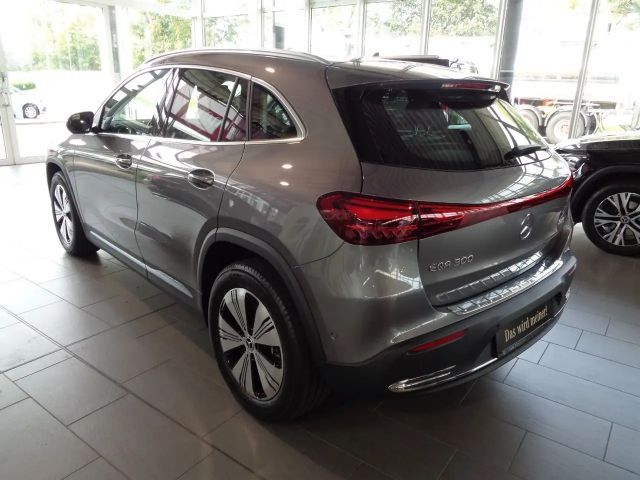 Mercedes-Benz EQA 300