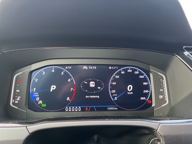 Volkswagen Touran 1.5 TSI DSG Highline R-Line