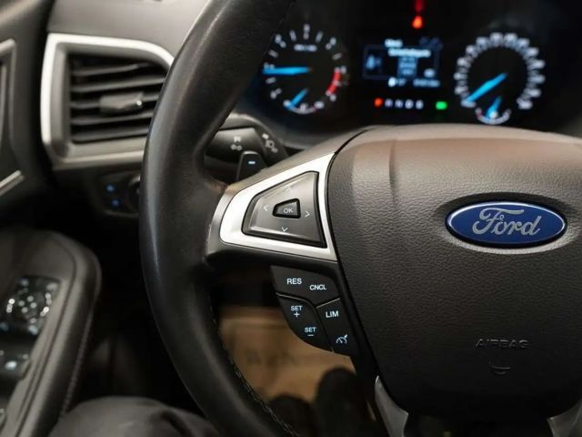 Ford S-Max 2,0 EcoBl. Aut. ''7SITZ*AHK*LED*NAVI*R-KAM''