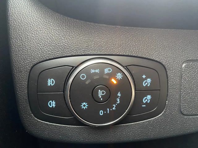 Ford Puma EcoBoost Titanium