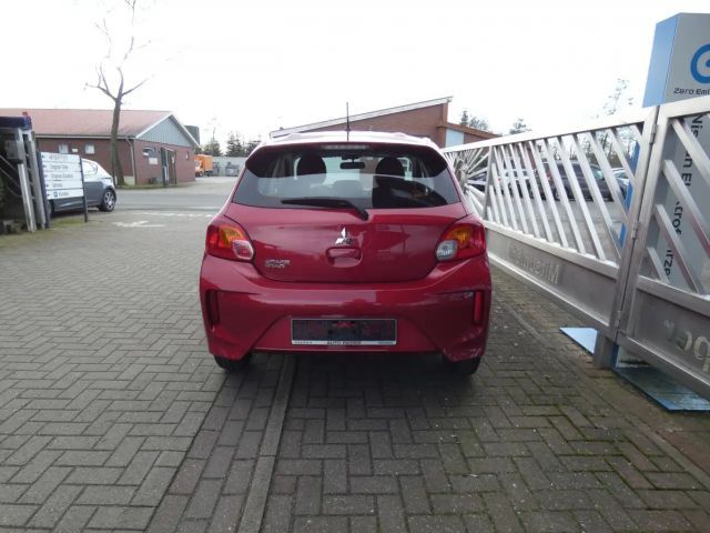 Mitsubishi Space Star Star