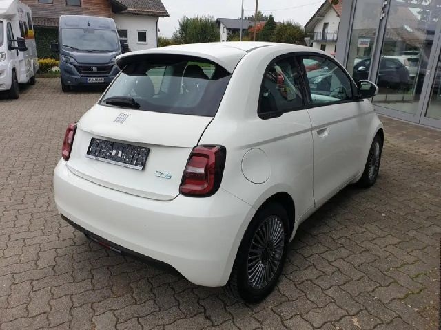 Fiat 500e Basis