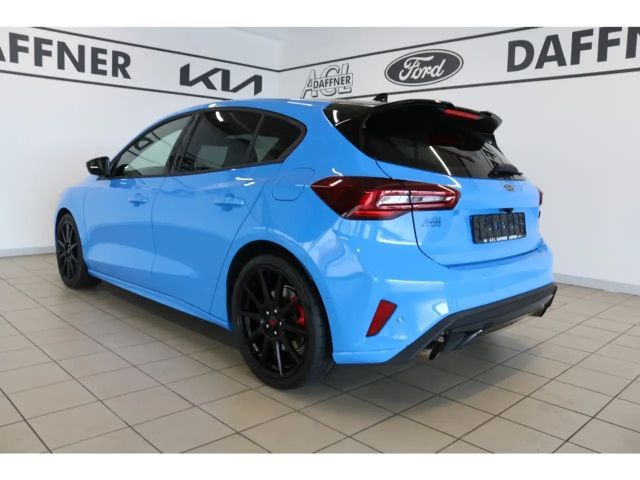 Ford Focus ST Line