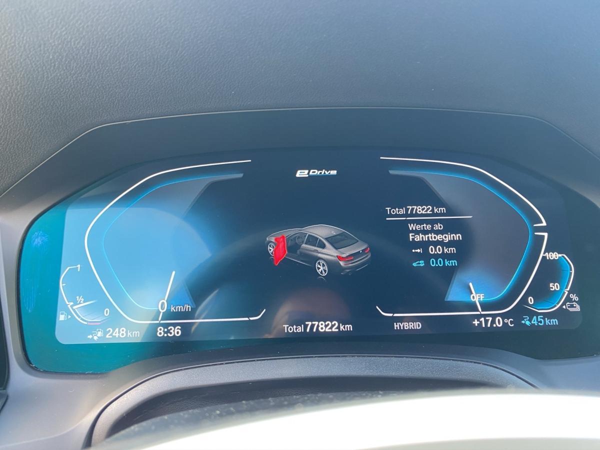 BMW 330 330e Sedan xDrive