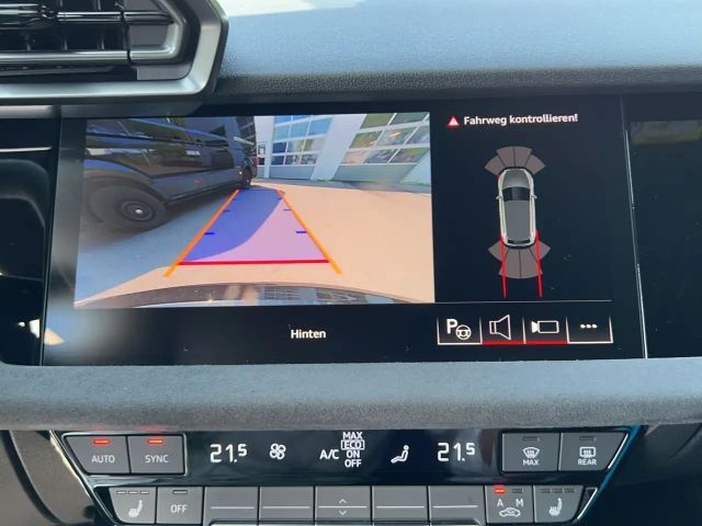 Audi RS3 S-Tronic Sedan