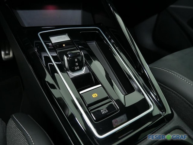 Volkswagen Golf 1.5 TSI DSG IQ.Drive