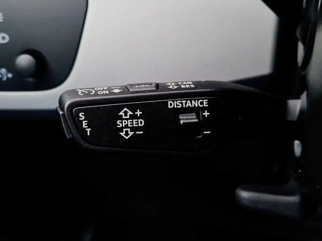 Audi A4 30 TDI Avant S-Tronic