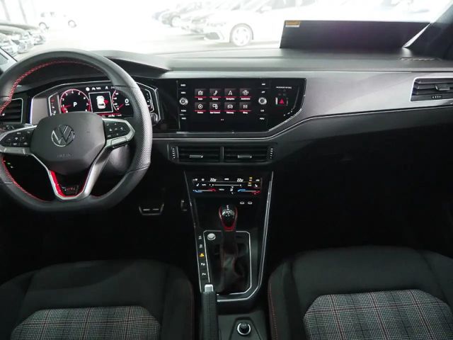 Volkswagen Polo 2.0 TSI DSG GTI IQ.Drive