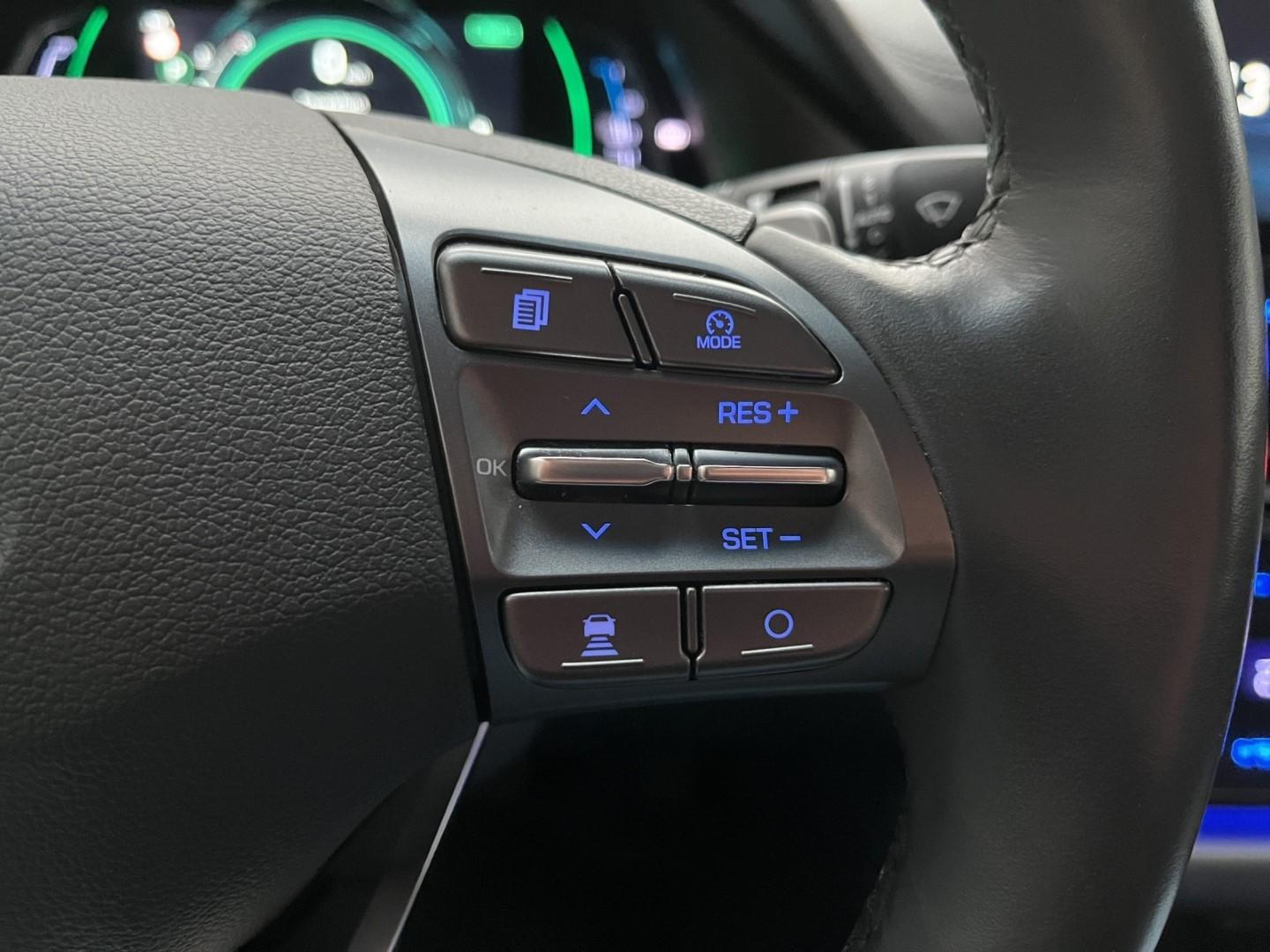 Hyundai Ioniq Hybrid Plug-in Style