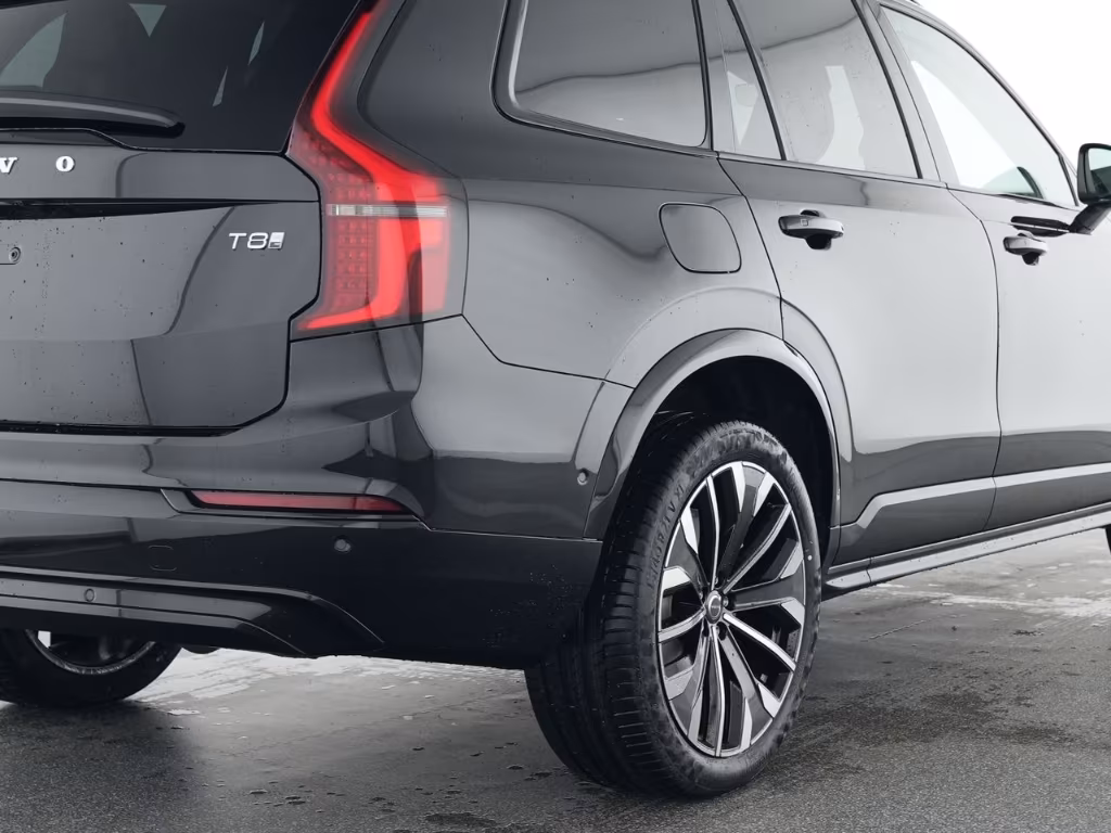 Volvo XC90 Dark Plus Recharge