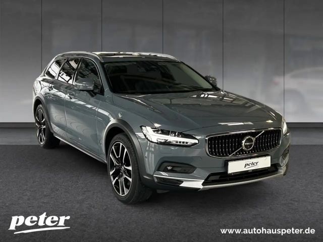 Volvo V90 Cross Country AWD