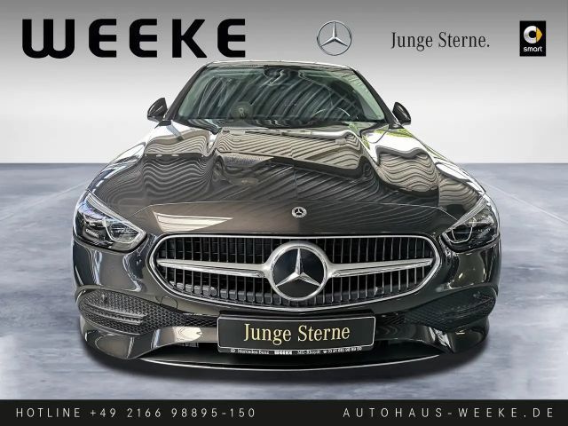 Mercedes-Benz C 180 AVANTGARDE Sedan