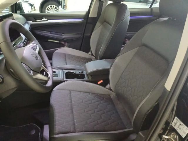 Volkswagen Golf 1.5 eTSI DSG Golf VIII