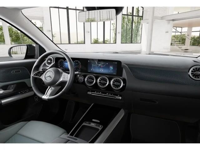 Mercedes-Benz GLA 200 Progressive