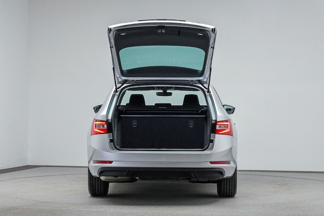 Skoda Superb 1.5 TSI Active Combi