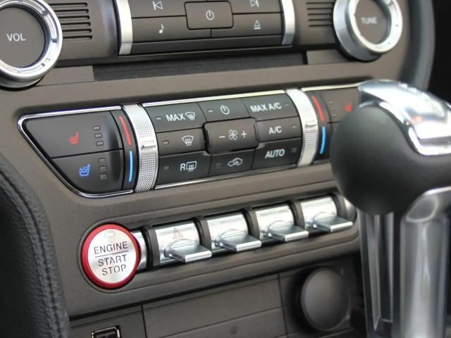 Ford Mustang GT 5.0 V8