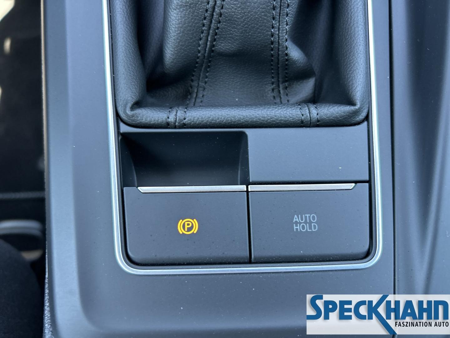 Volkswagen Golf 1.5 TSI Golf VIII Life