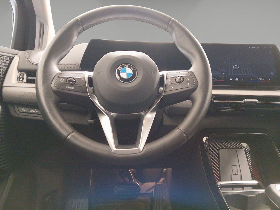 BMW 220 220i Active Tourer