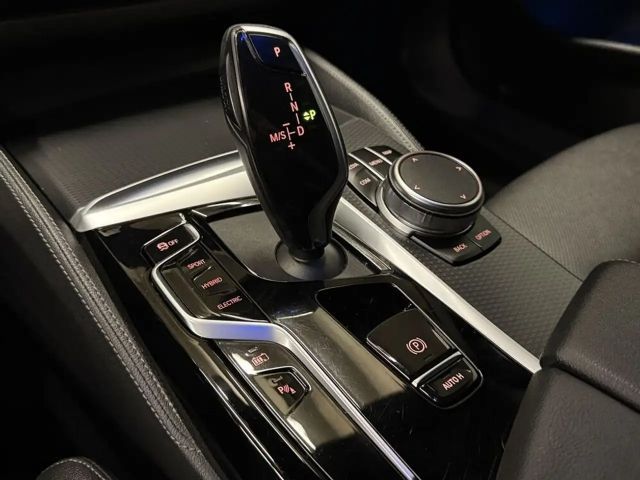 BMW 530 530e M-Sport xDrive