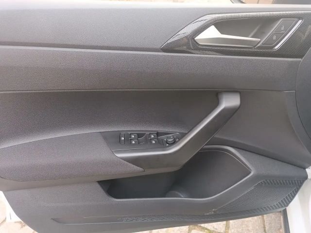 Volkswagen Taigo 1.0 TSI DSG Life