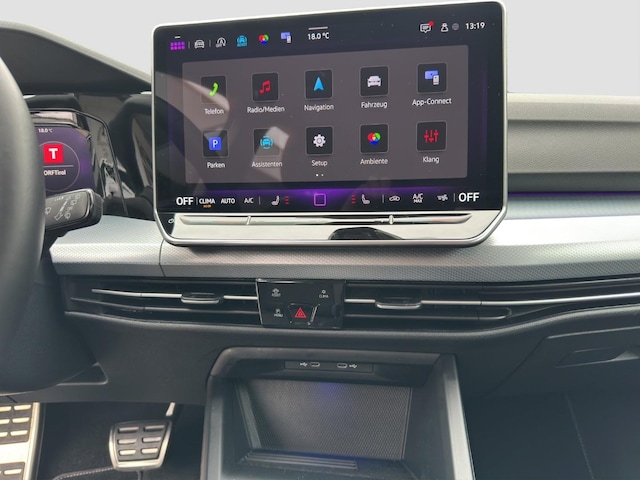 Volkswagen Golf 1.5 TSI Golf VIII