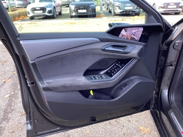 Audi A6 e-tron Avant Quattro