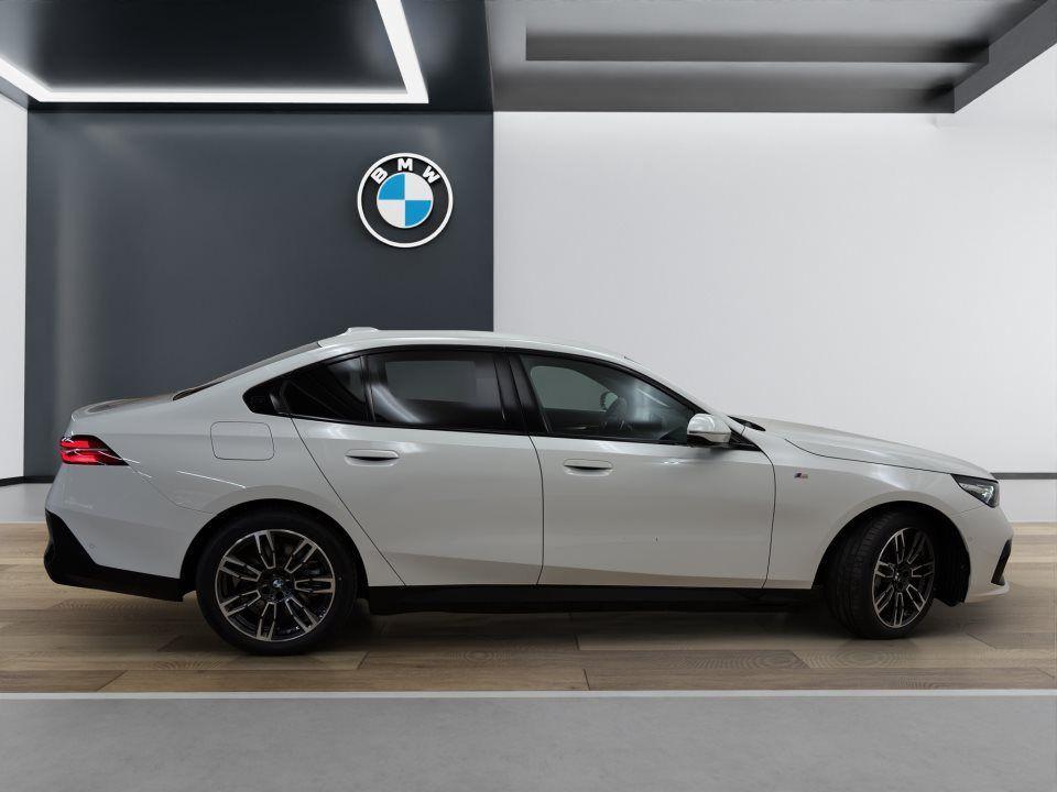 BMW 550 Sedan xDrive