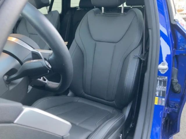 BMW 330 330e M-Sport xDrive