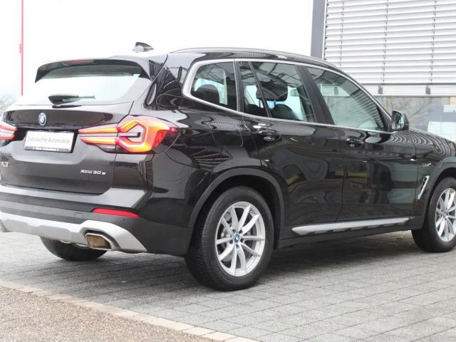 BMW X3 xDrive30e