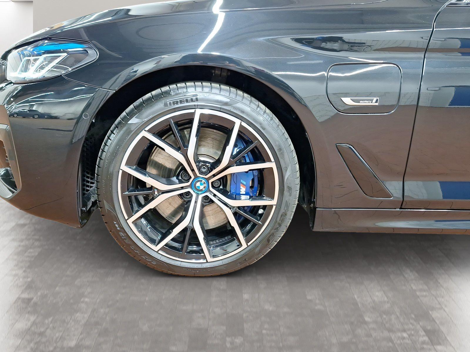 BMW 545 545e Sedan xDrive