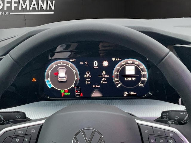 Volkswagen Golf 1.5 eTSI DSG