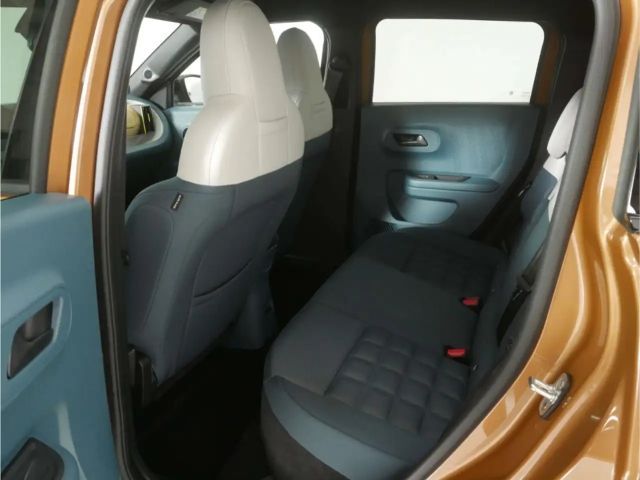 Fiat Grande Panda E La Prima