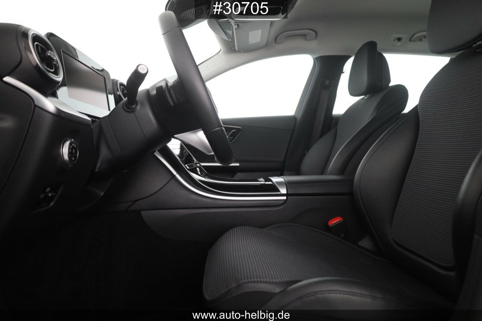 Mercedes-Benz C 200 AVANTGARDE Estate