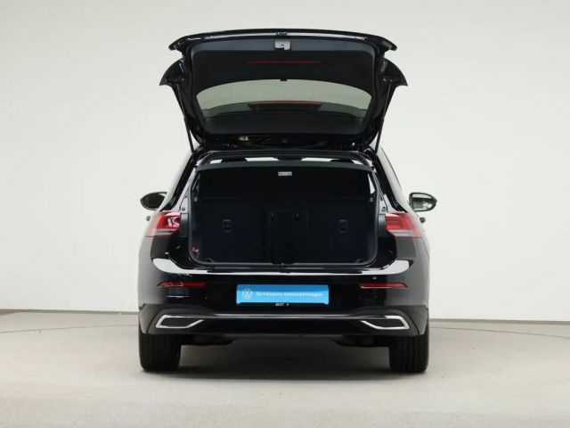 Volkswagen Golf 1.5 eTSI DSG Golf VIII Style
