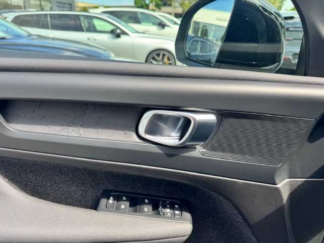 Volvo XC40 Plus Recharge