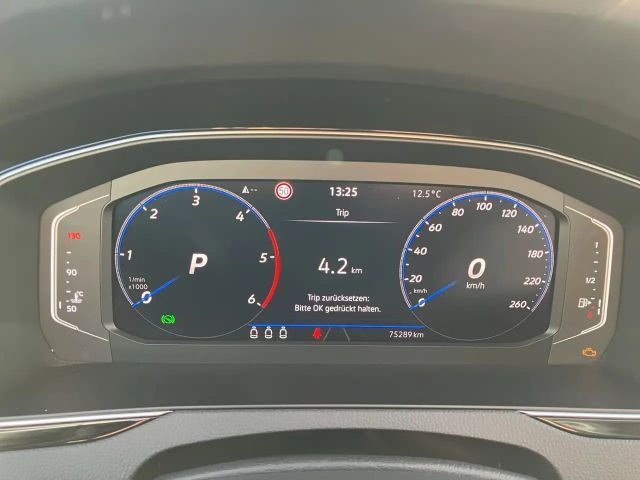 Volkswagen Passat Business DSG Variant