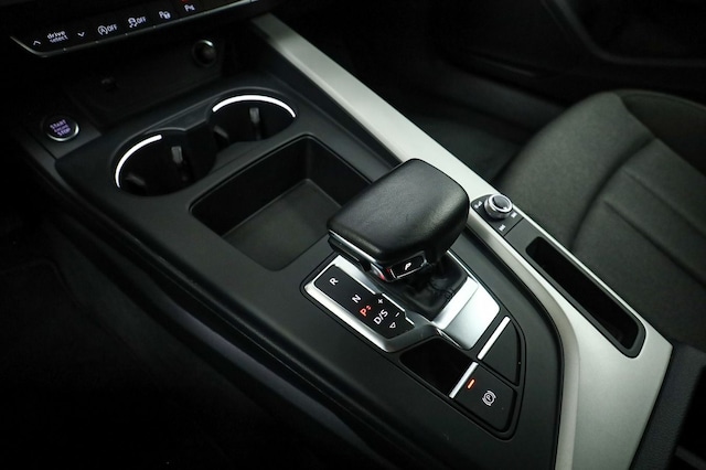 Audi A4 40 TFSI Avant S-Tronic