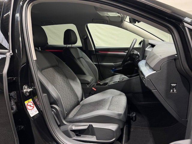 Volkswagen Golf 2.0 TDI DSG Variant