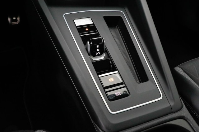 Volkswagen Golf 2.0 TDI DSG