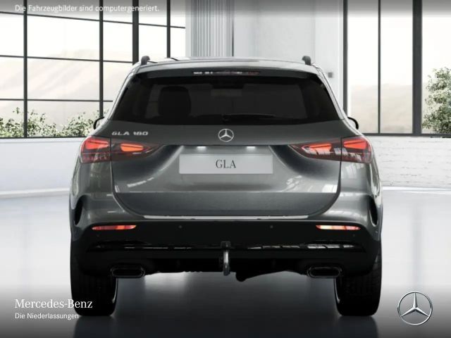 Mercedes-Benz GLA 180 AMG Line