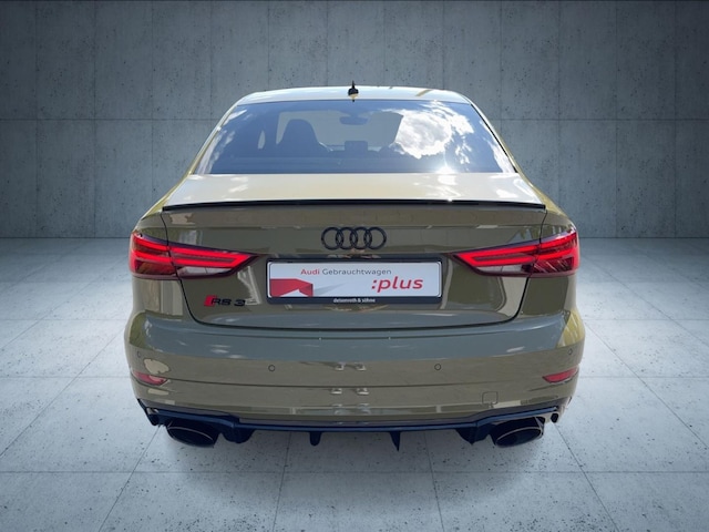 Audi RS3 Quattro S-Tronic Sedan