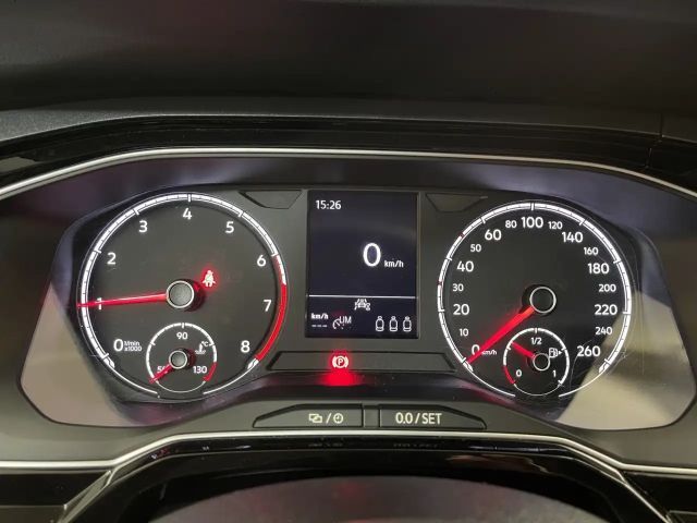 Volkswagen Polo 1.0 TSI Highline R-Line