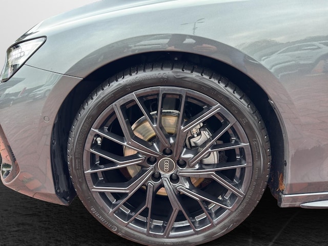 Audi A6 Avant S-Tronic