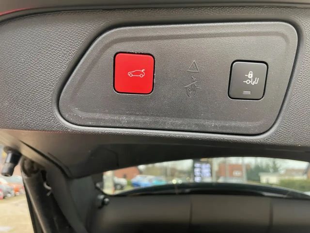 Peugeot 3008 EAT8 GT-Line Hybrid4